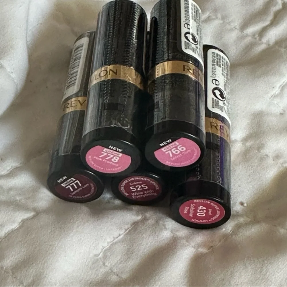 REVLON Super lustrous lipstick 5 Tubes! Colors 766, 430, 525, 778 & 777 NEW! $49